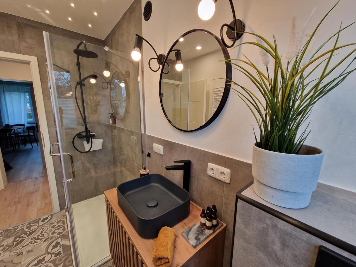 Ferienwohnung Westermann, 3 Schlafzimmer, Waschmaschine, Businesswohnung, Monteurzimmer Salzgitter Buitenkant foto